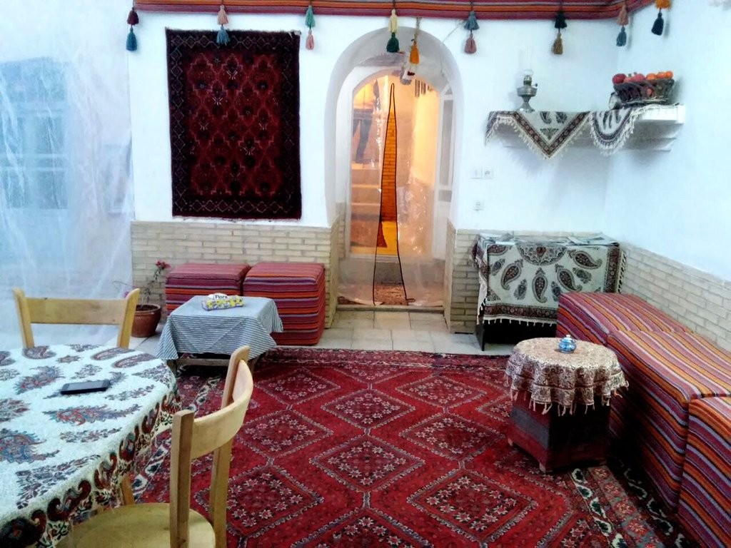 کافه خانه دوست