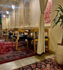 کافه رستوران  فرش