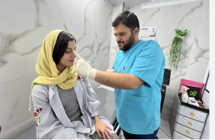 کلینیک زیبایی کیمیا اکسیر