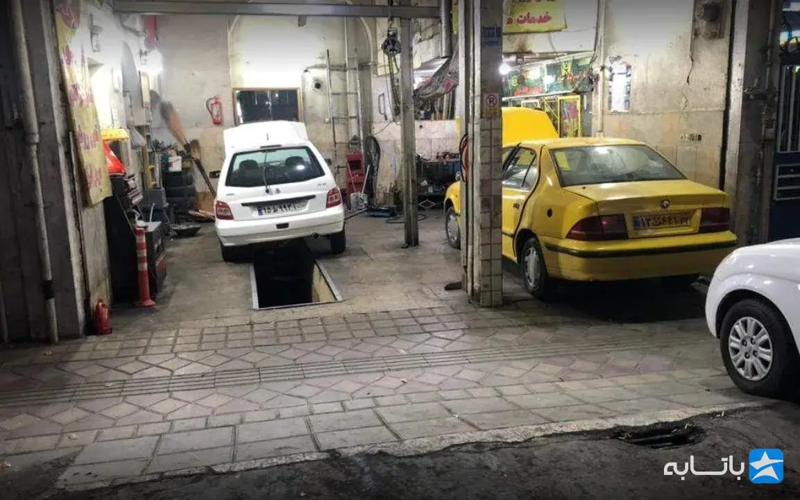تعمیرگاه اتومبیل کاهه