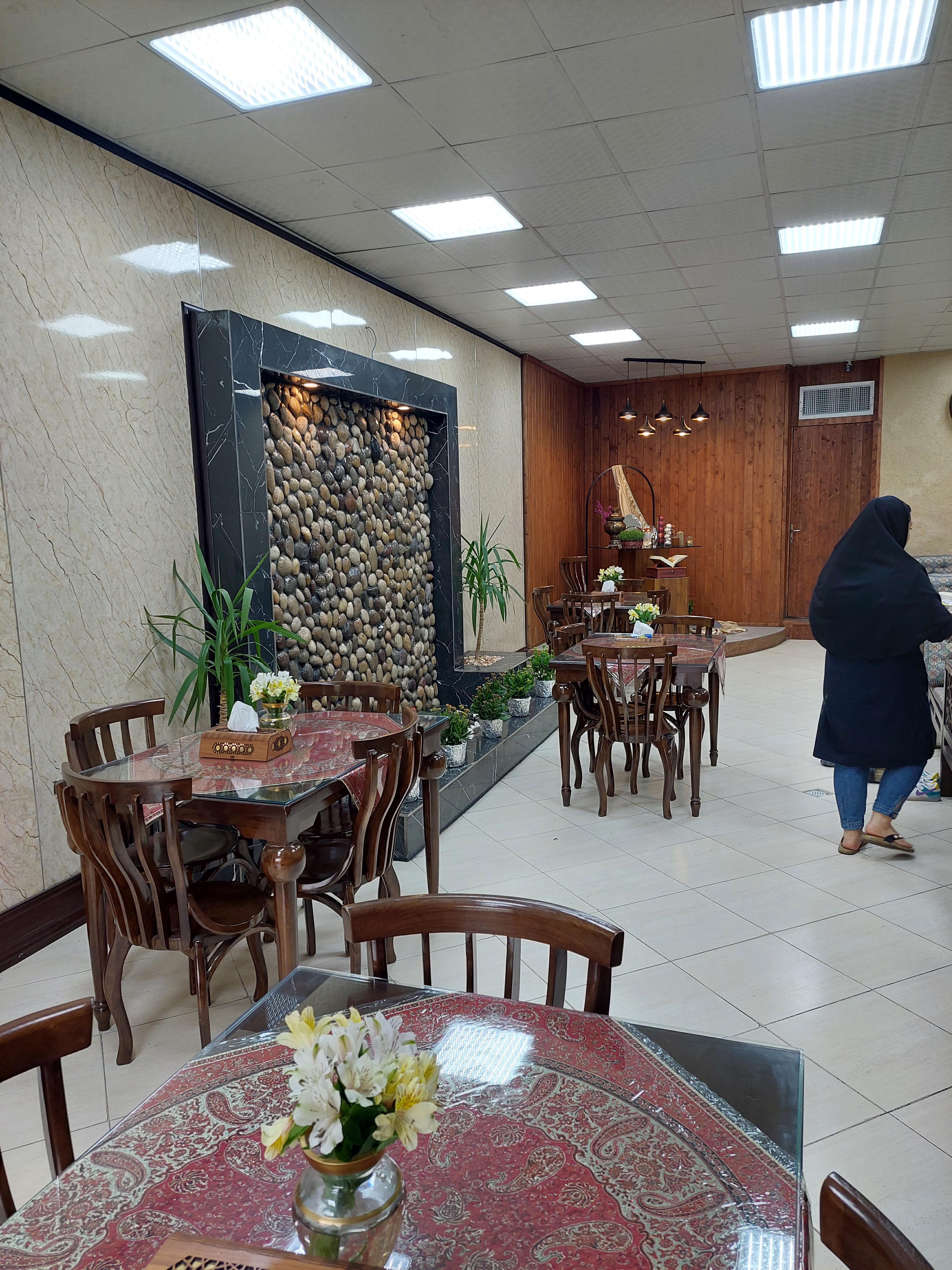 رستوران امیرانه