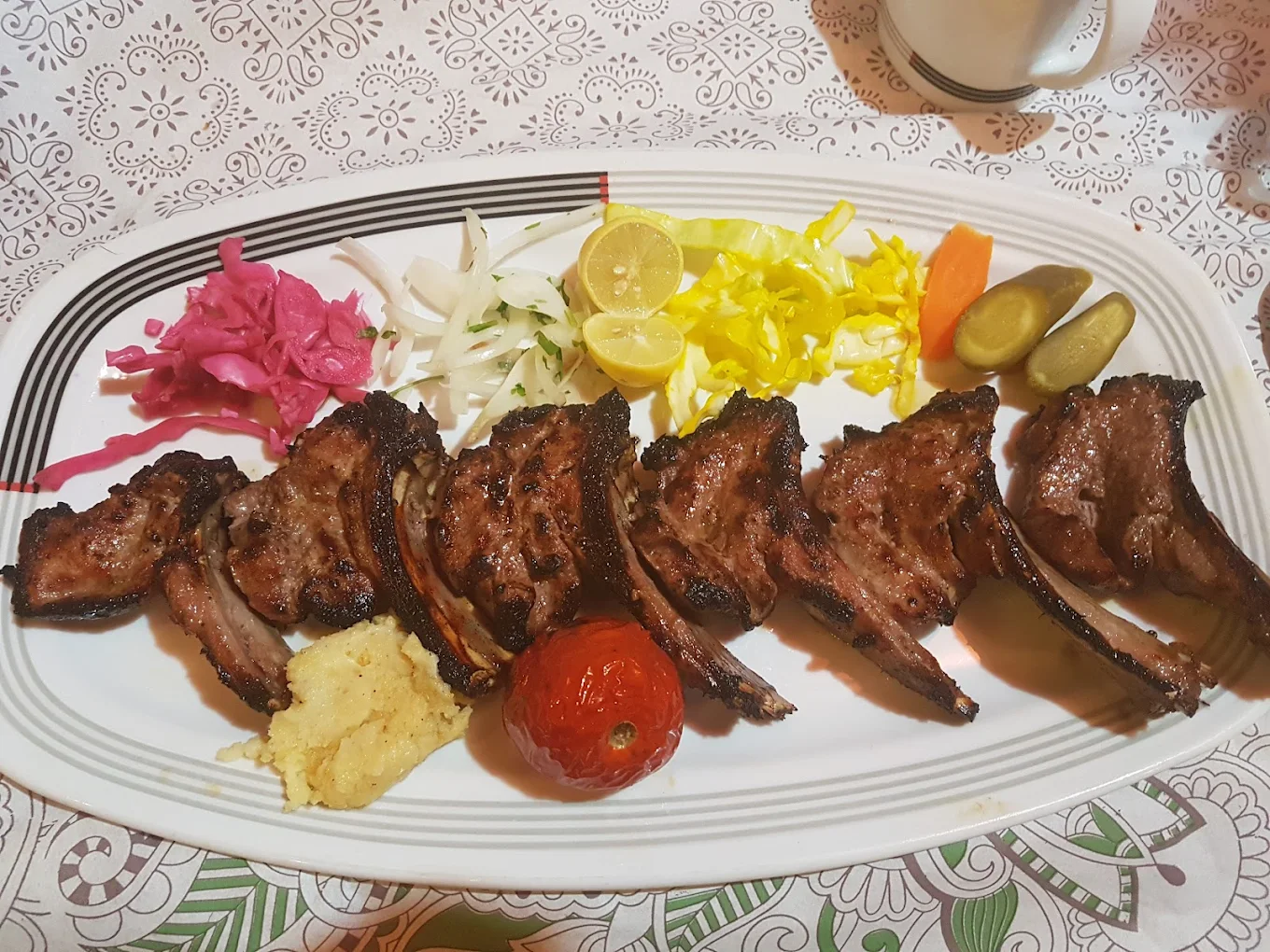 رستوران شادمان