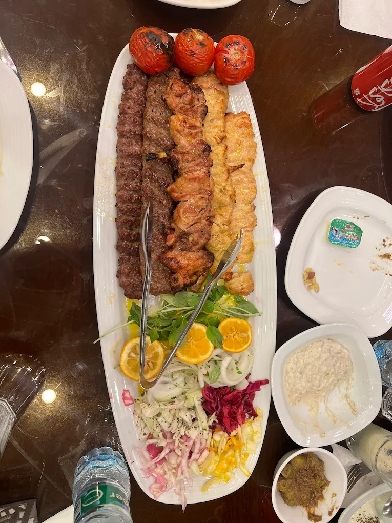 رستوران ژابیز لانژ