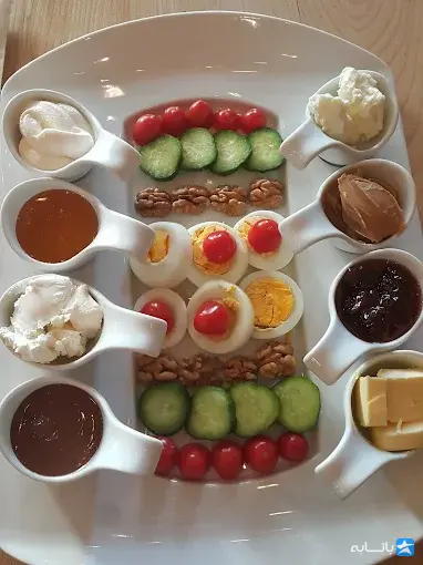 کافه رئیس (شیخ بهایی)