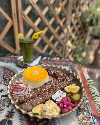 کافه سنتی پیربابا
