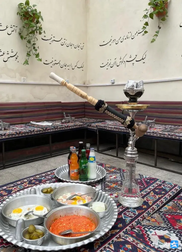 سرای سنتی قبله عالم
