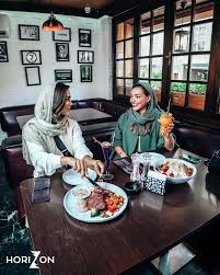 کافه رستوران هوریزون لانژ