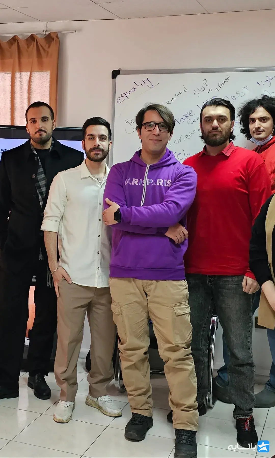 آکادمی زبان مایندورا