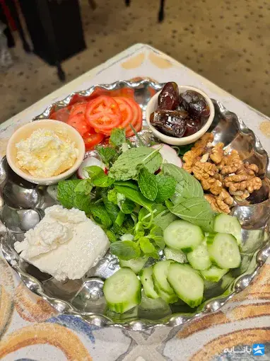 کافه رستوران مام