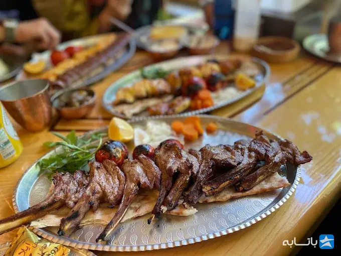 رستوران سنتی حافظیه