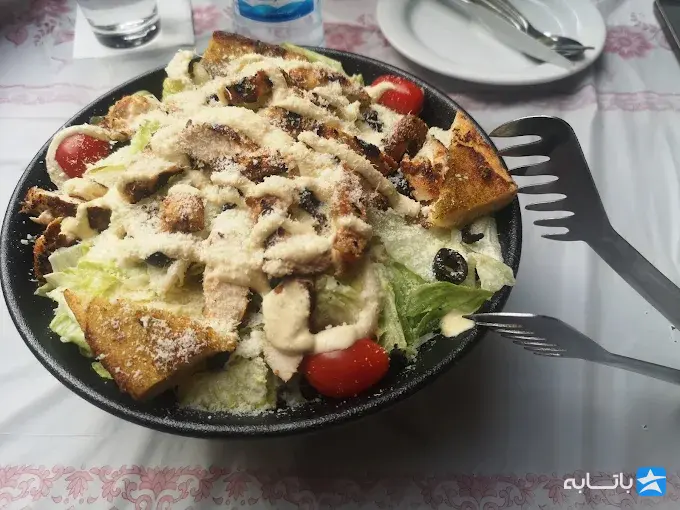 کافه رستوران ویلا