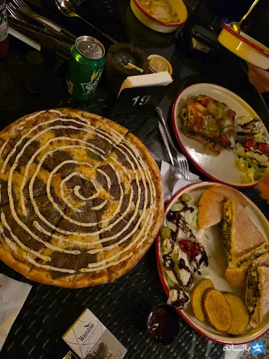 امیر شکلات (دارآباد)