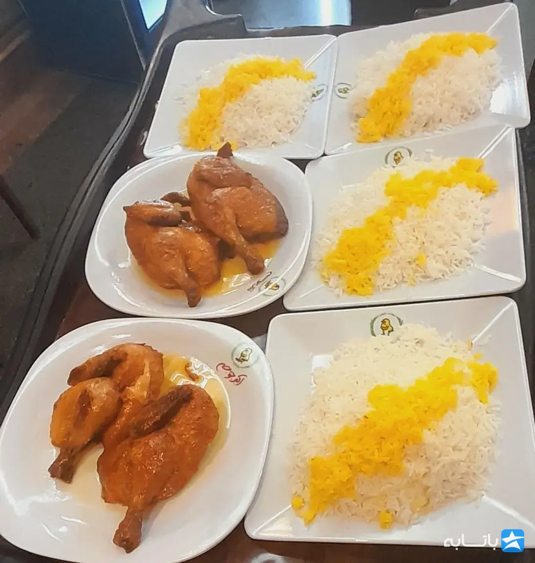 رستوران اکبر جوجه برادران کلبادی