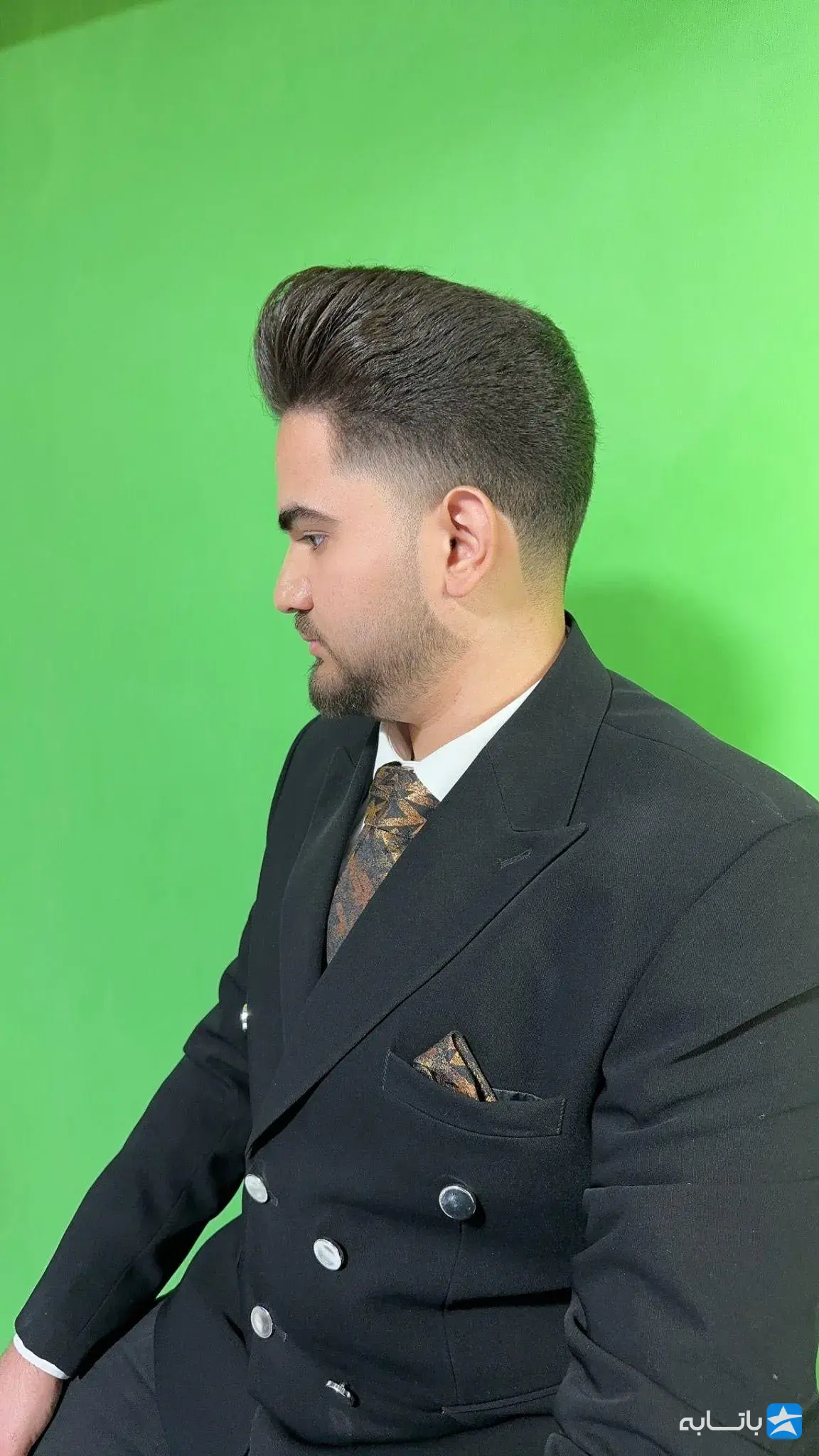 اموزشگاه ارایشگری مردانه وسالن تخصصی داماد ابی