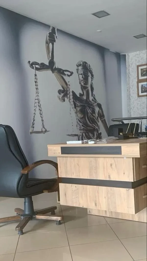 وکیل ابوالفضل احمدی