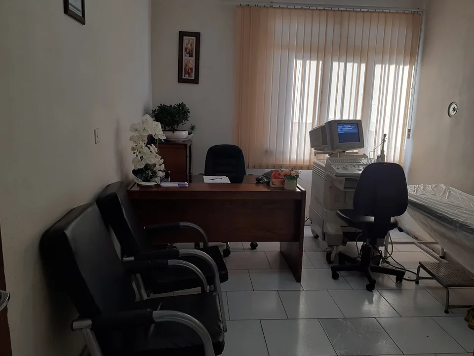دکتر رویا حقیقی