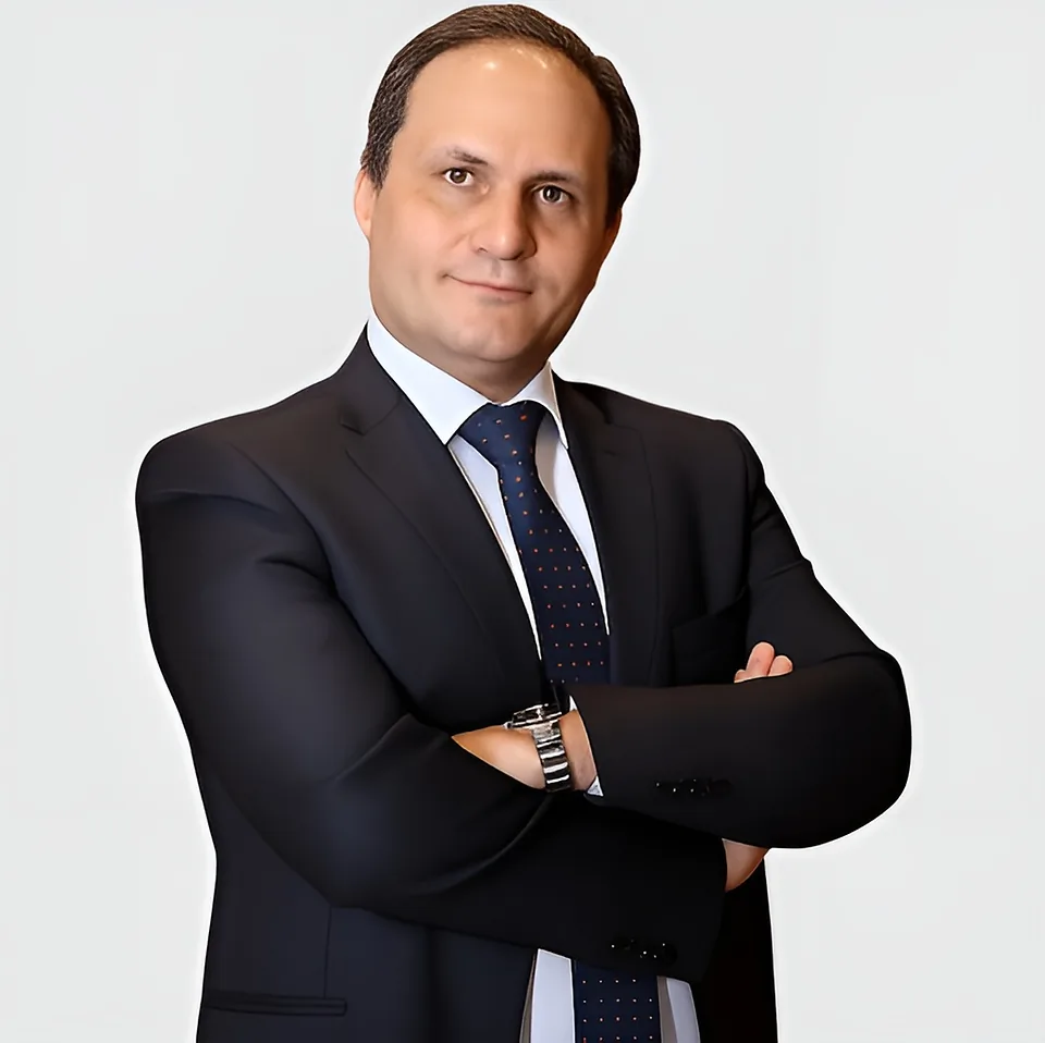 دکتر علی علی فتاحی