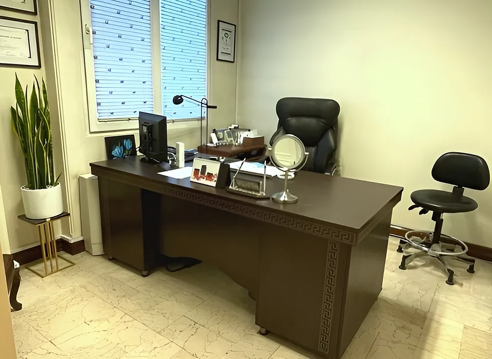 دکتر مهدی کربلائیان